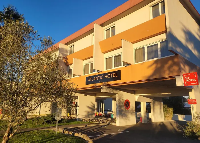 Cit\'Hotel Atlantic Hotel