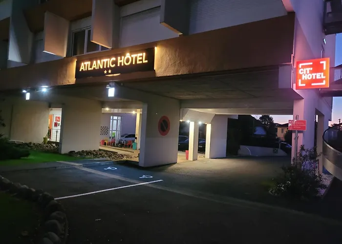 Cit\'Hotel Atlantic Hotel